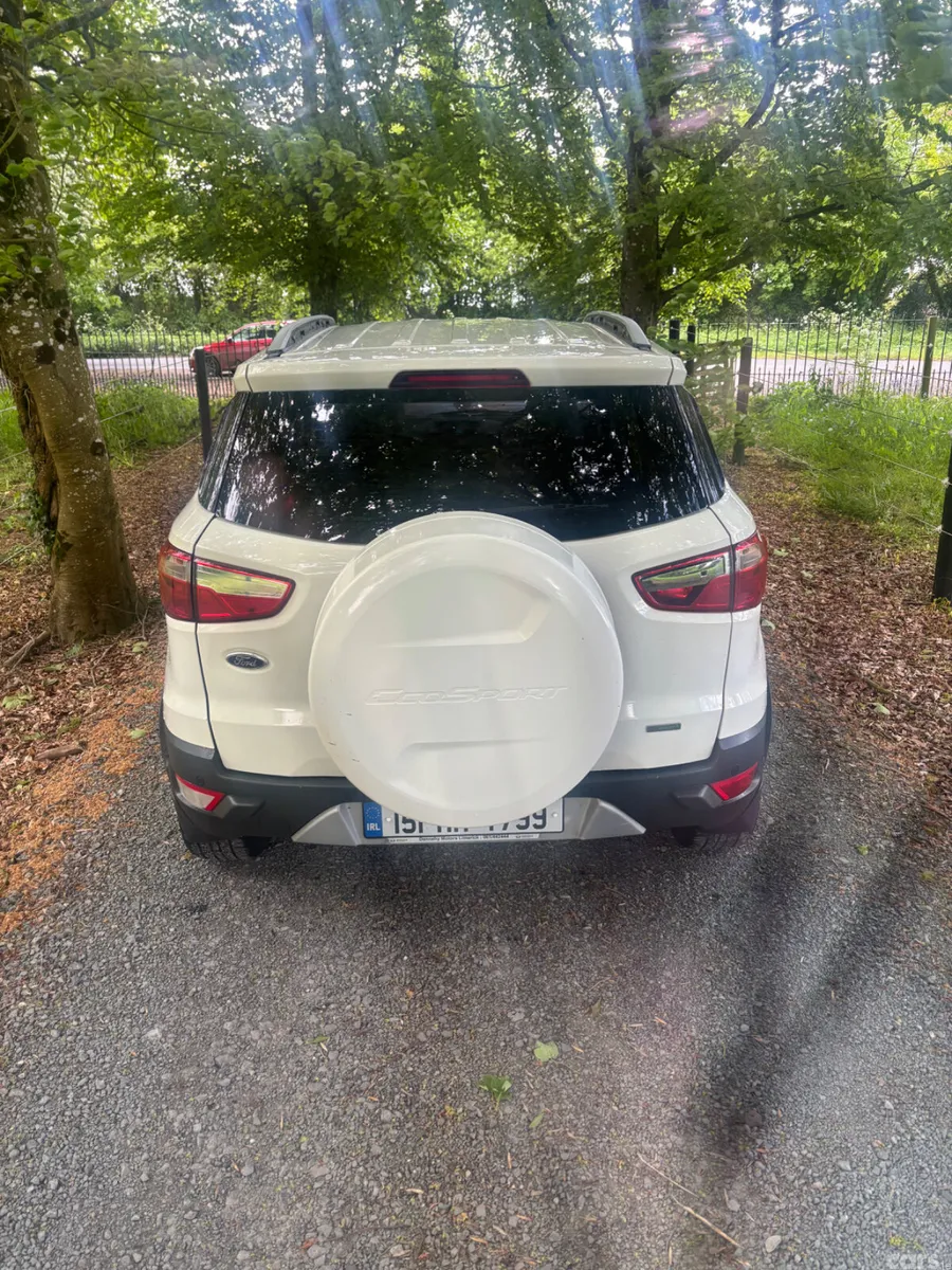Ford EcoSport SUV, Petrol, 2015, White