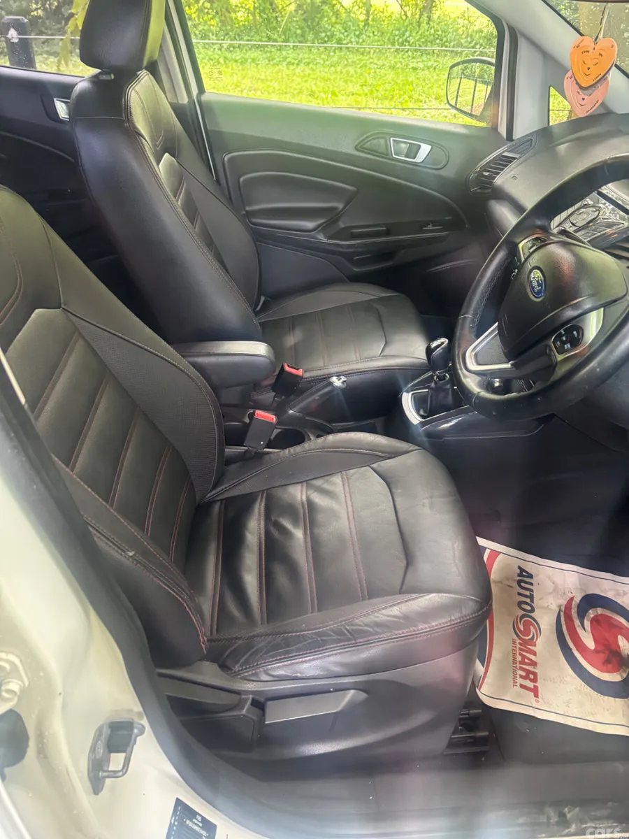 Ford EcoSport SUV, Petrol, 2015, White