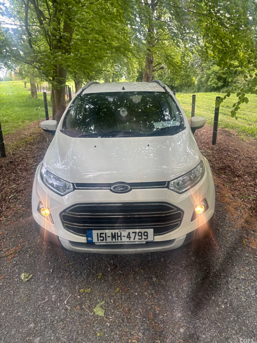 Ford EcoSport SUV, Petrol, 2015, White