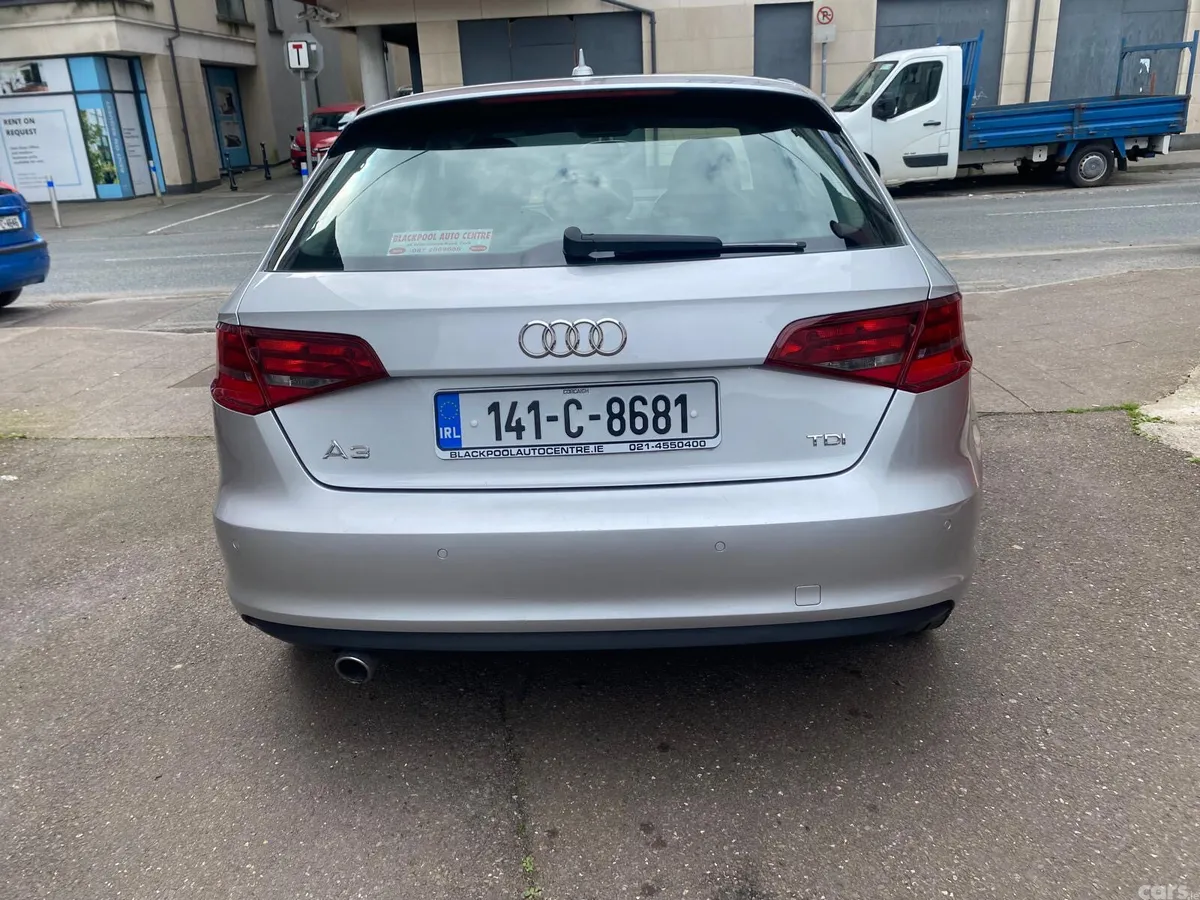 Audi A3 Hatchback, Diesel, 2014, Silver