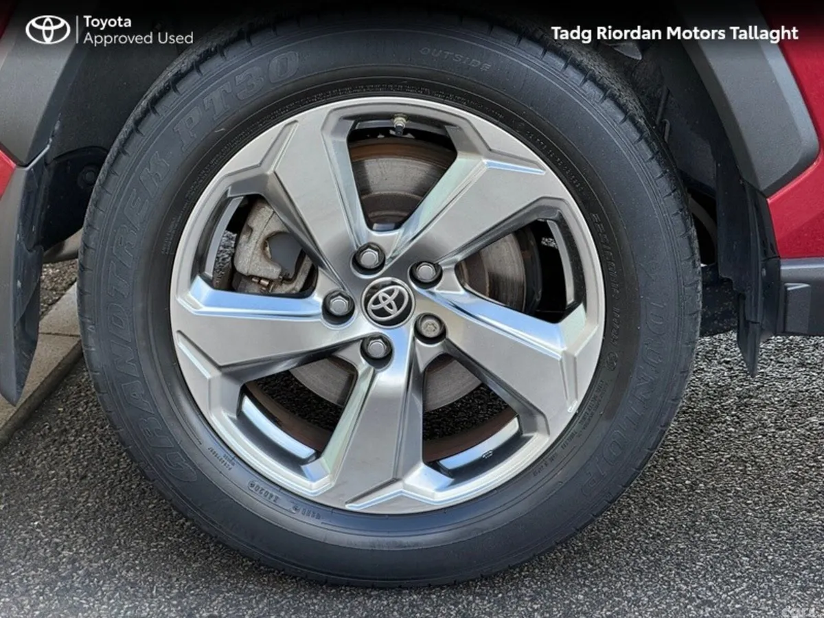 Toyota RAV4 SUV, Petrol Hybrid, 2021, Red