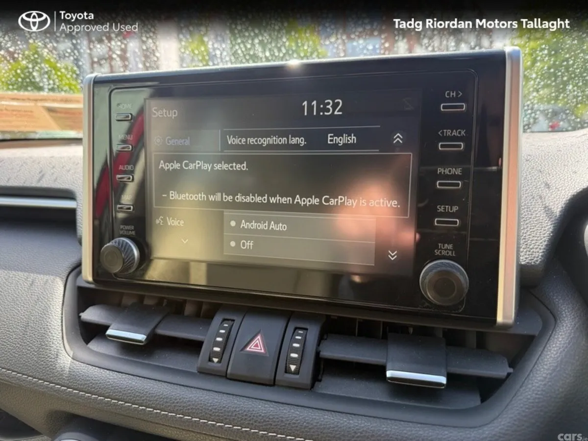 Toyota RAV4 SUV, Petrol Hybrid, 2021, Red