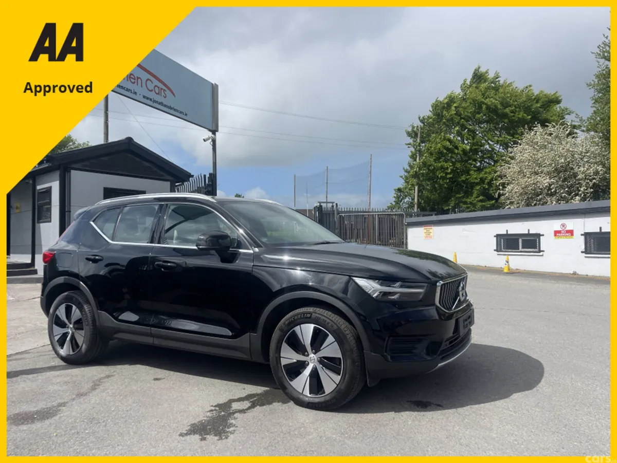 Volvo XC40 SUV, Petrol Plug-in Hybrid, 2022, Black