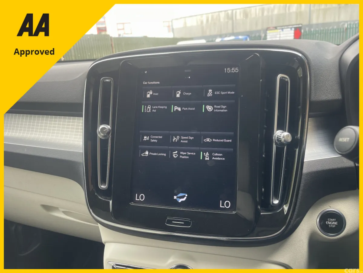 Volvo XC40 SUV, Petrol Plug-in Hybrid, 2022, Black