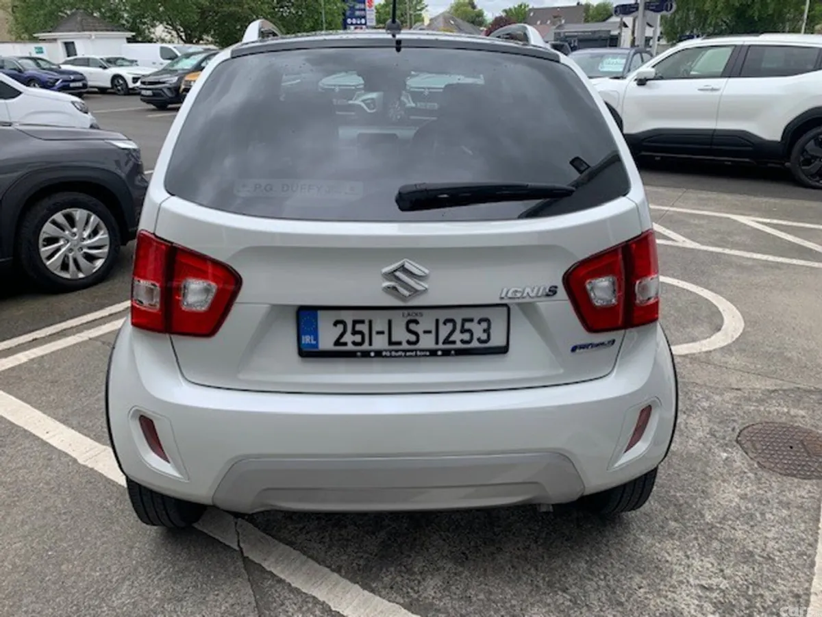 Suzuki Ignis Hatchback, Petrol, 2025, White