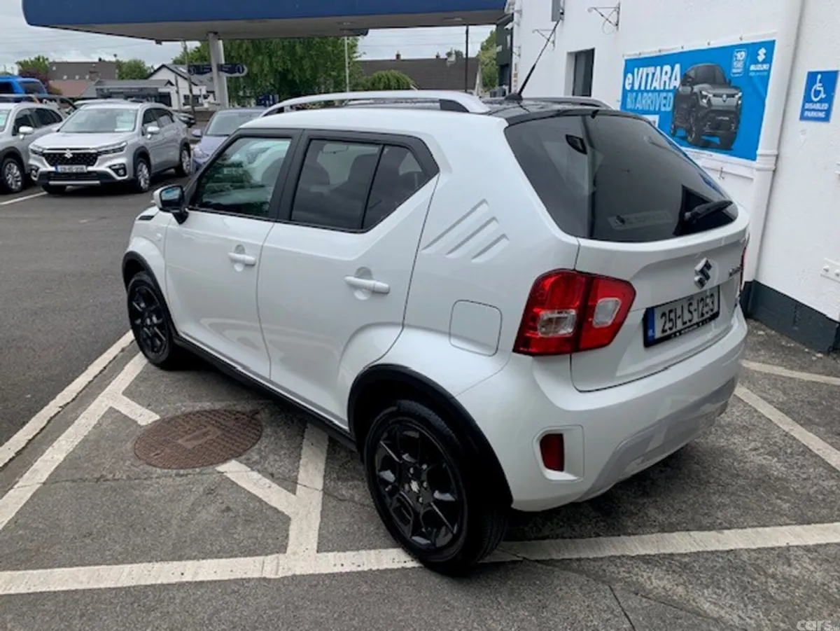Suzuki Ignis Hatchback, Petrol, 2025, White