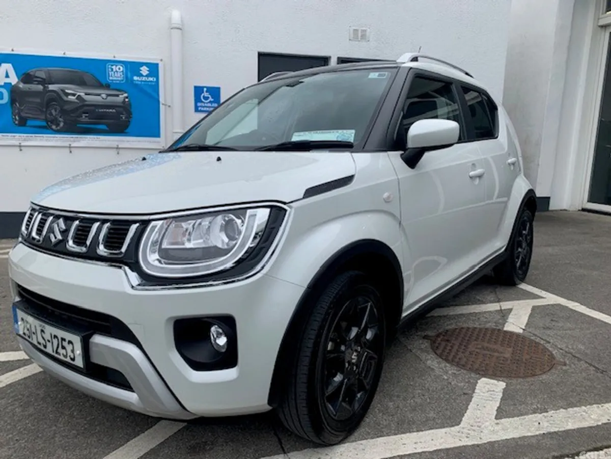 Suzuki Ignis Hatchback, Petrol, 2025, White