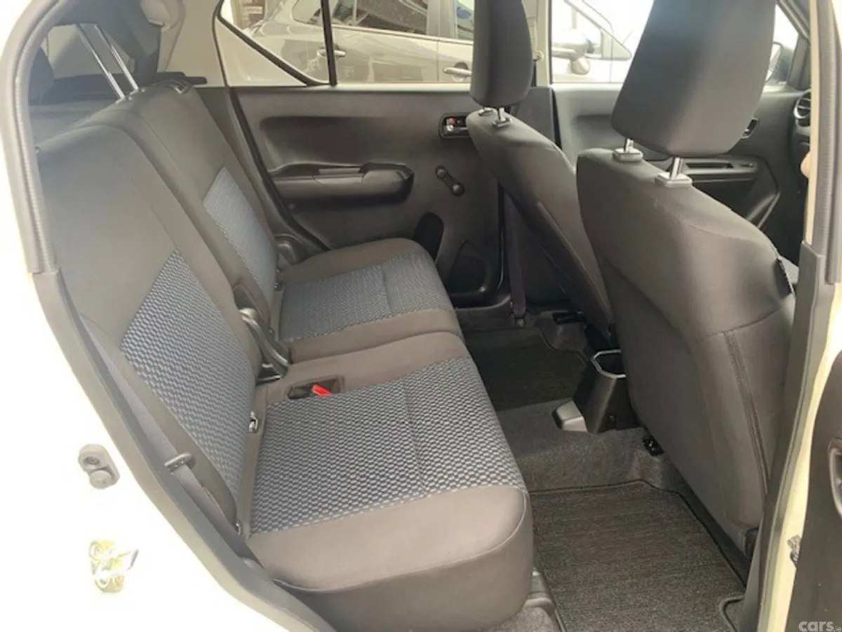 Suzuki Ignis Hatchback, Petrol, 2025, White