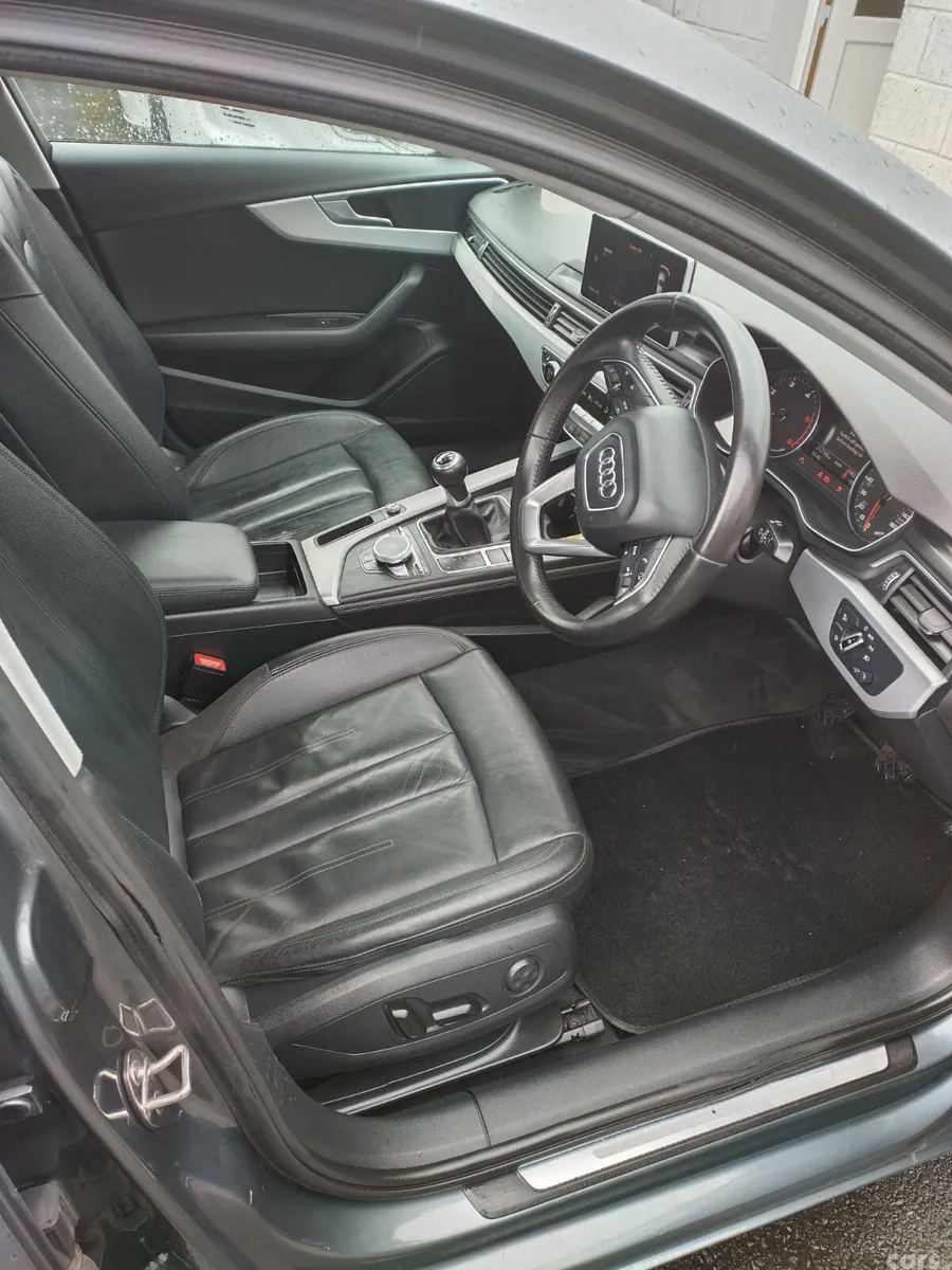 Audi A4 Saloon, Diesel, 2016, Grey