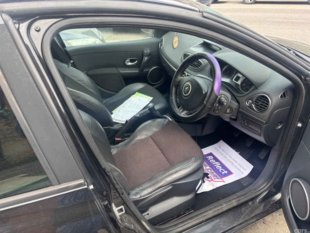 Renault Clio Hatchback, Petrol, 2009, Black