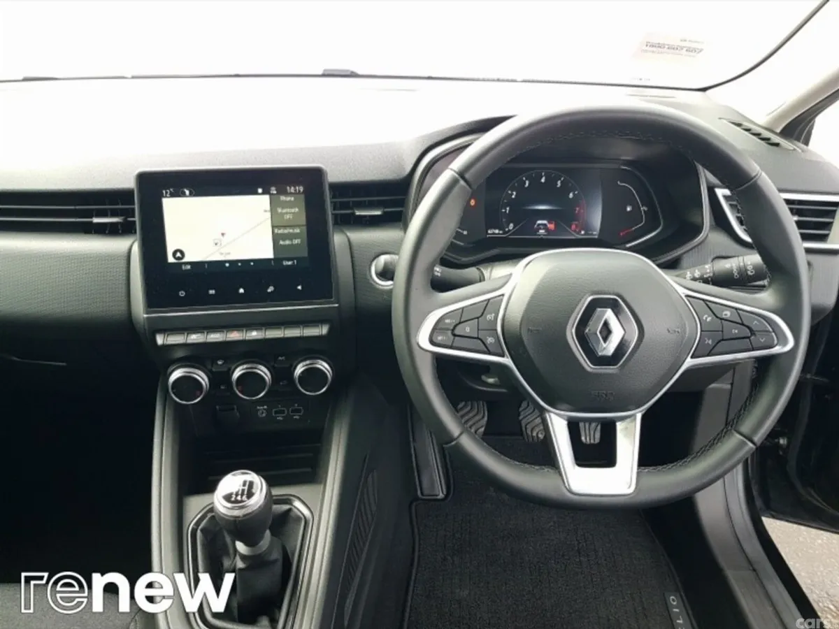 Renault Clio Hatchback, Petrol, 2023, Black