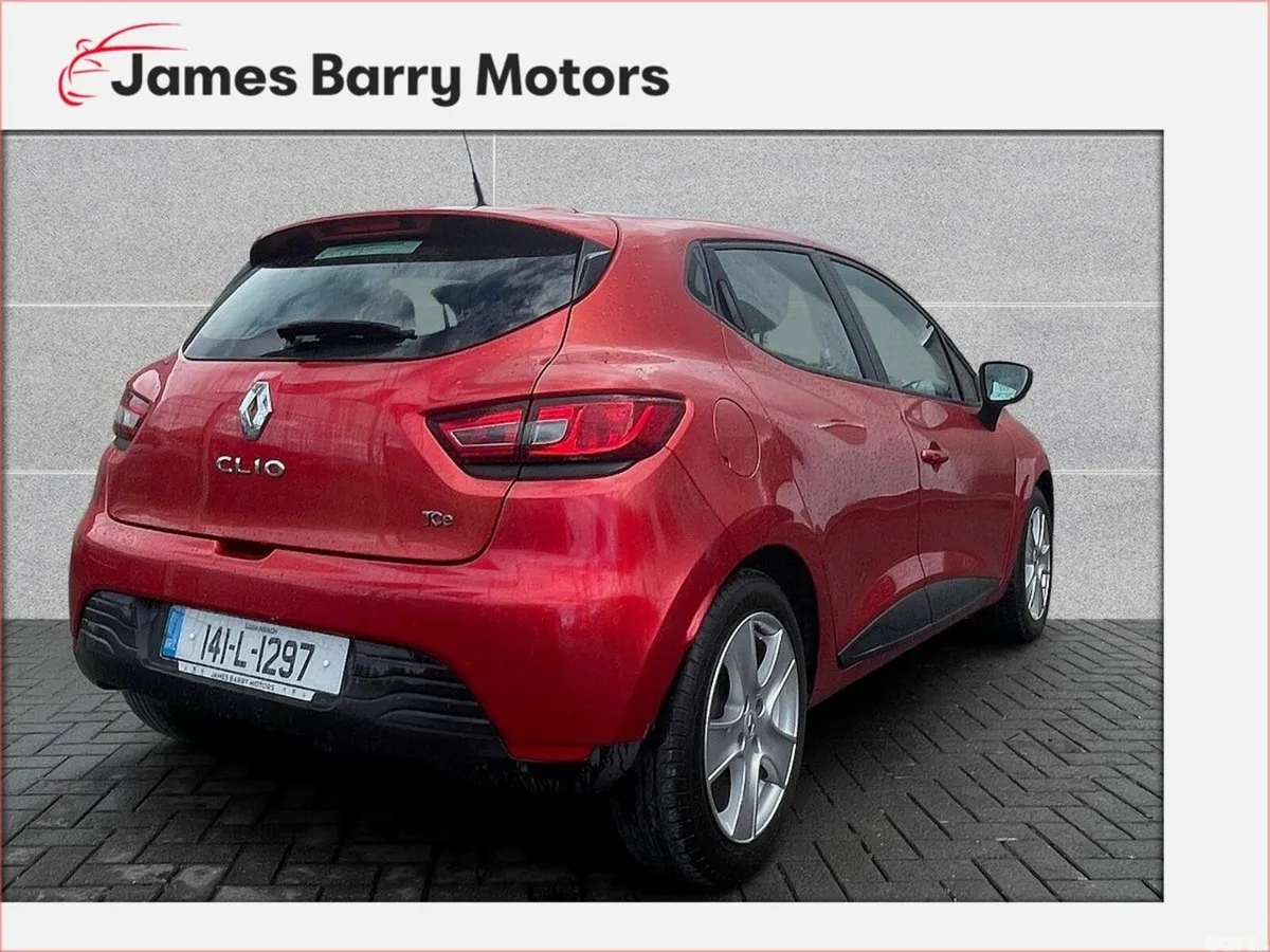 Renault Clio Hatchback, Petrol, 2014, Red
