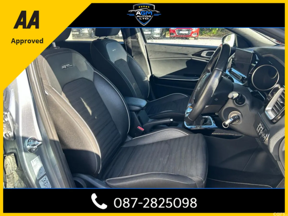 Kia Ceed Hatchback, Petrol, 2024, Grey