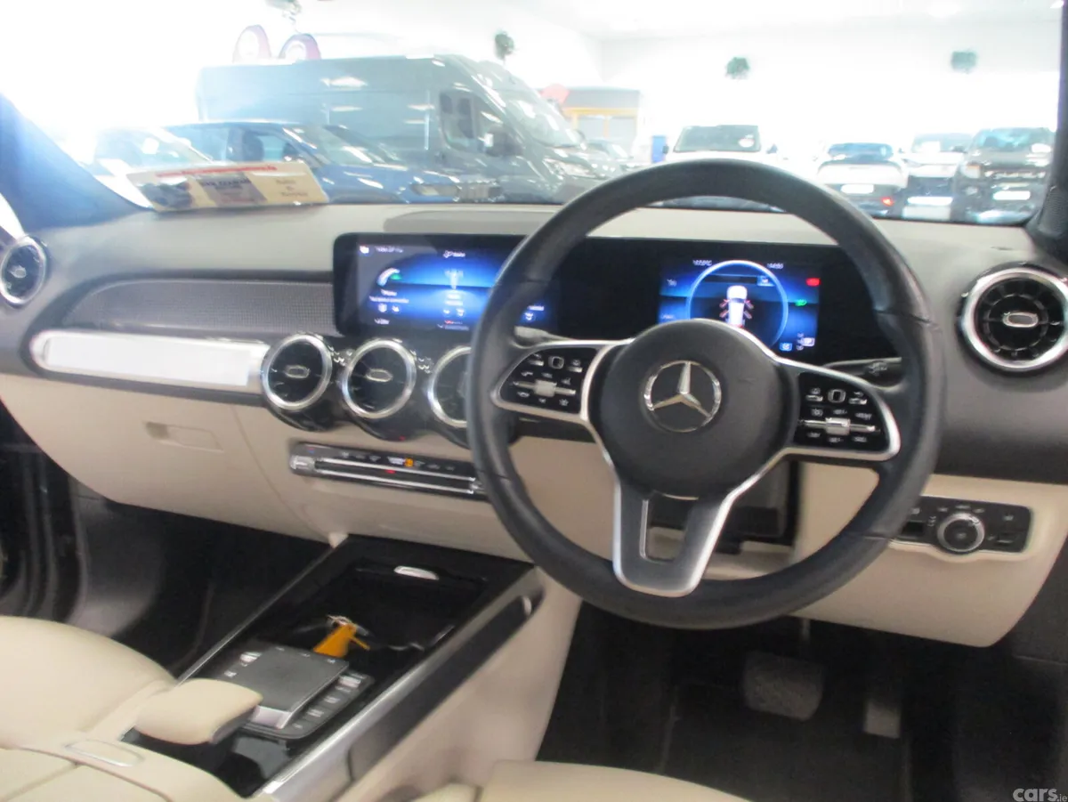 Mercedes-Benz GLB Estate/Jeep, Diesel, 2022, Black