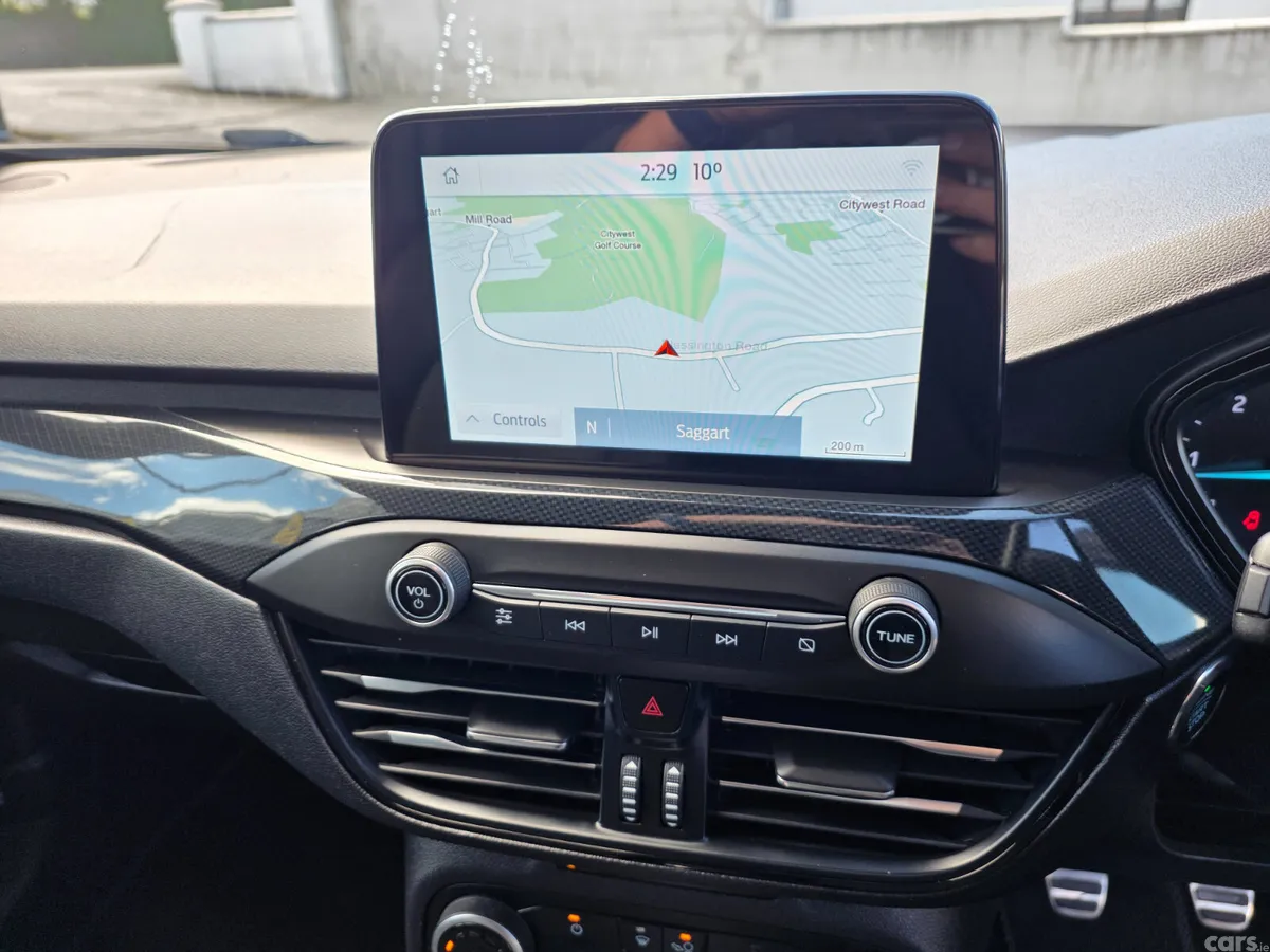 Ford Focus Hatchback, Diesel, 2021, Blue