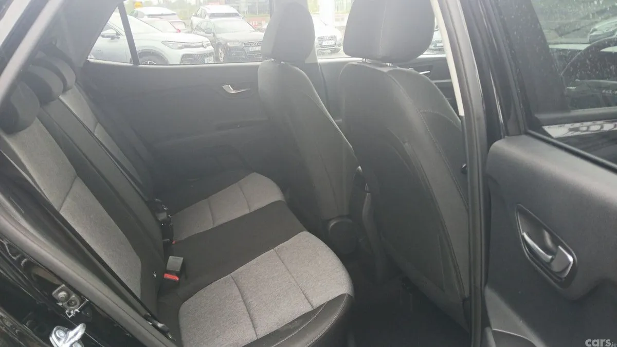 Kia Stonic SUV, Petrol, 2027, Black