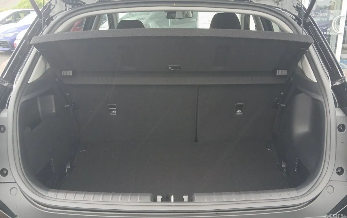 Kia Stonic SUV, Petrol, 2027, Black