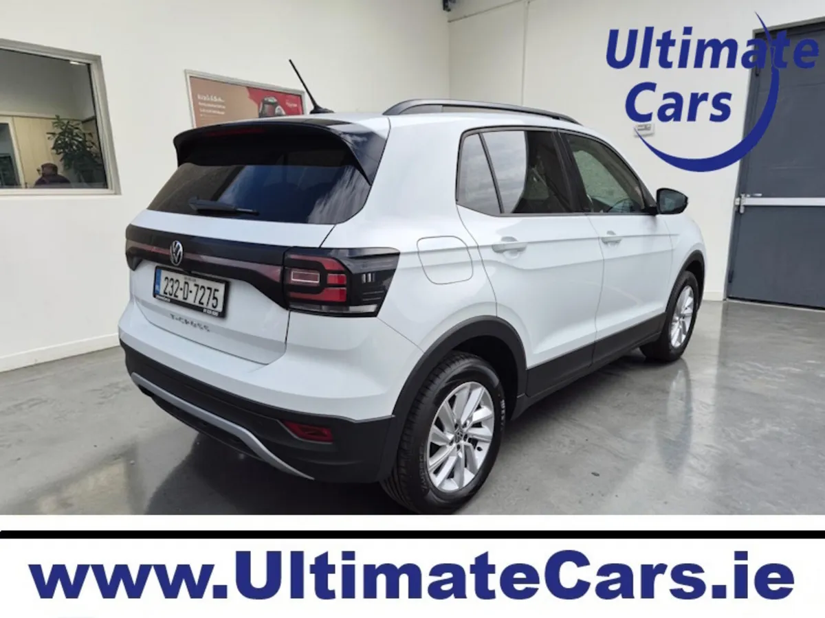 Volkswagen T-Cross Estate/Jeep, Petrol, 2023, White