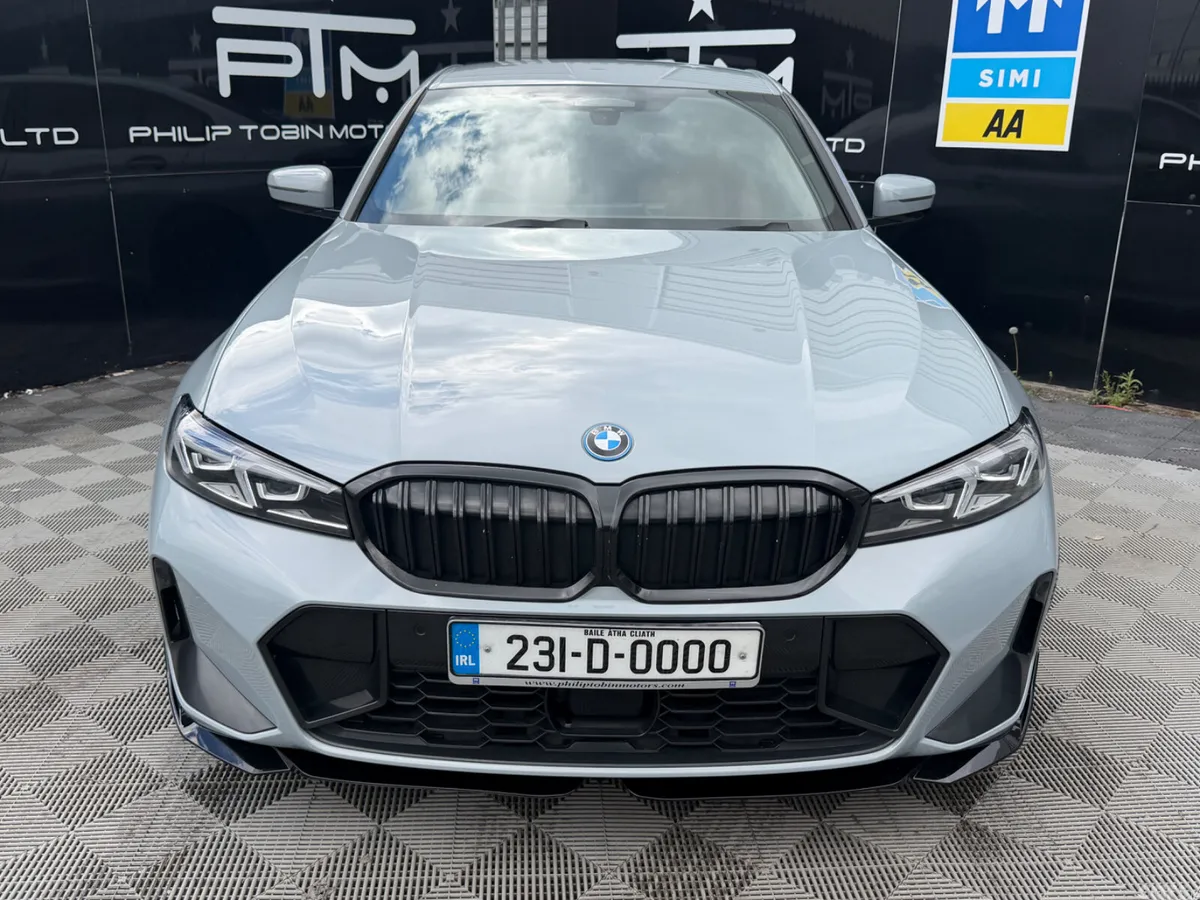BMW 3-Series Saloon, Petrol Plug-in Hybrid, 2023, Grey