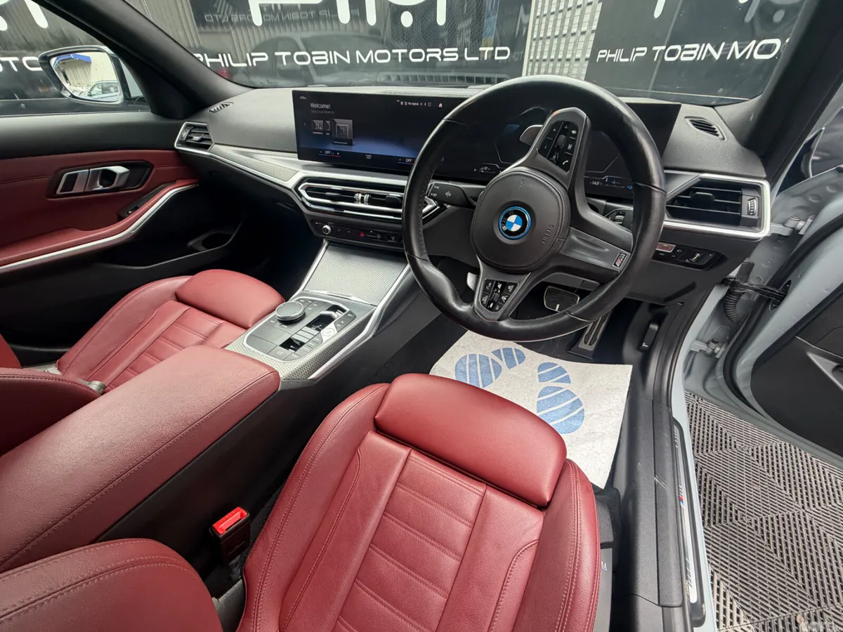 BMW 3-Series Saloon, Petrol Plug-in Hybrid, 2023, Grey