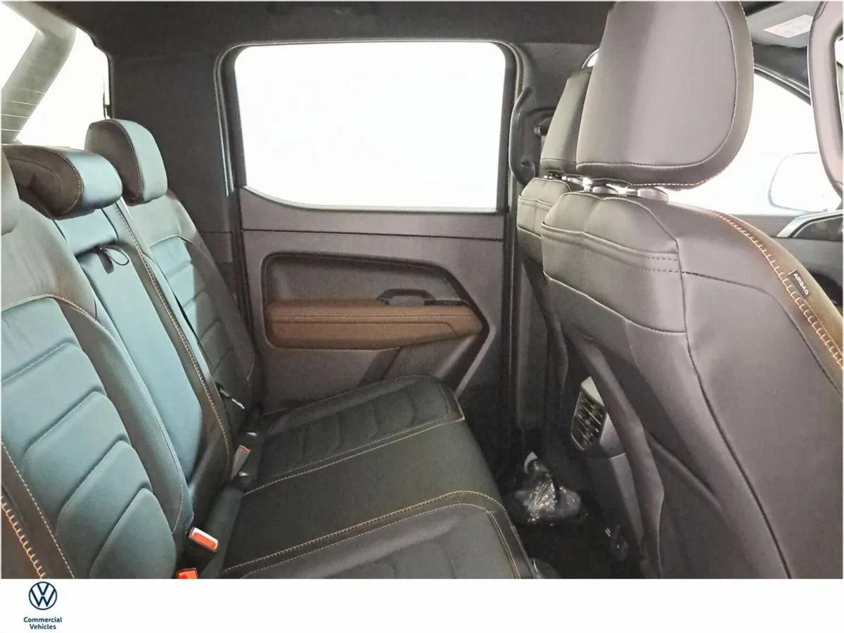 Volkswagen Amarok Pick Up, Diesel, 2026, Black