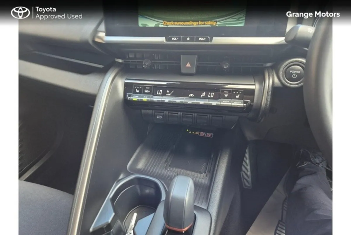 Toyota C-HR SUV, Petrol Hybrid, 2024, Grey