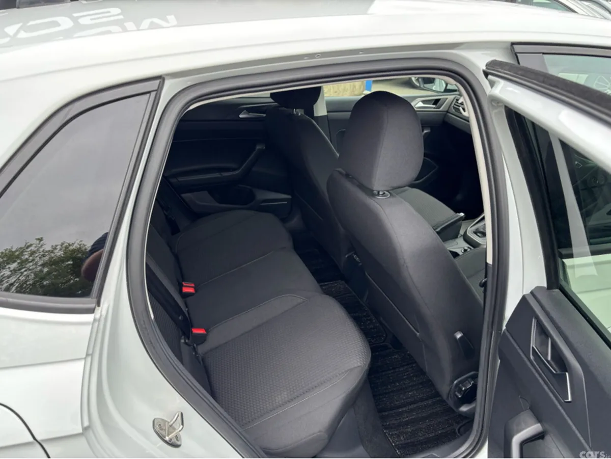 Volkswagen Polo Hatchback, Petrol, 2020, White