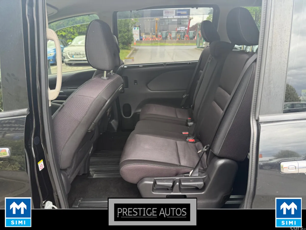 Nissan Serena MPV, Petrol Hybrid, 2018, Black