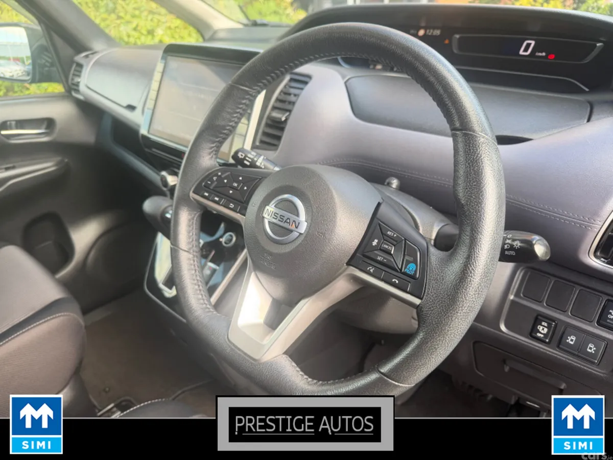 Nissan Serena MPV, Petrol Hybrid, 2019, Purple