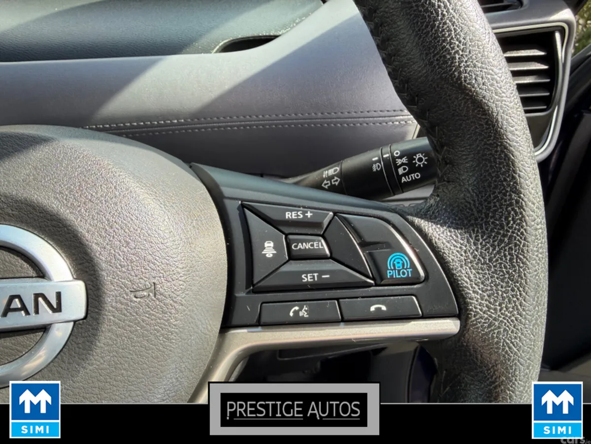 Nissan Serena MPV, Petrol Hybrid, 2019, Purple