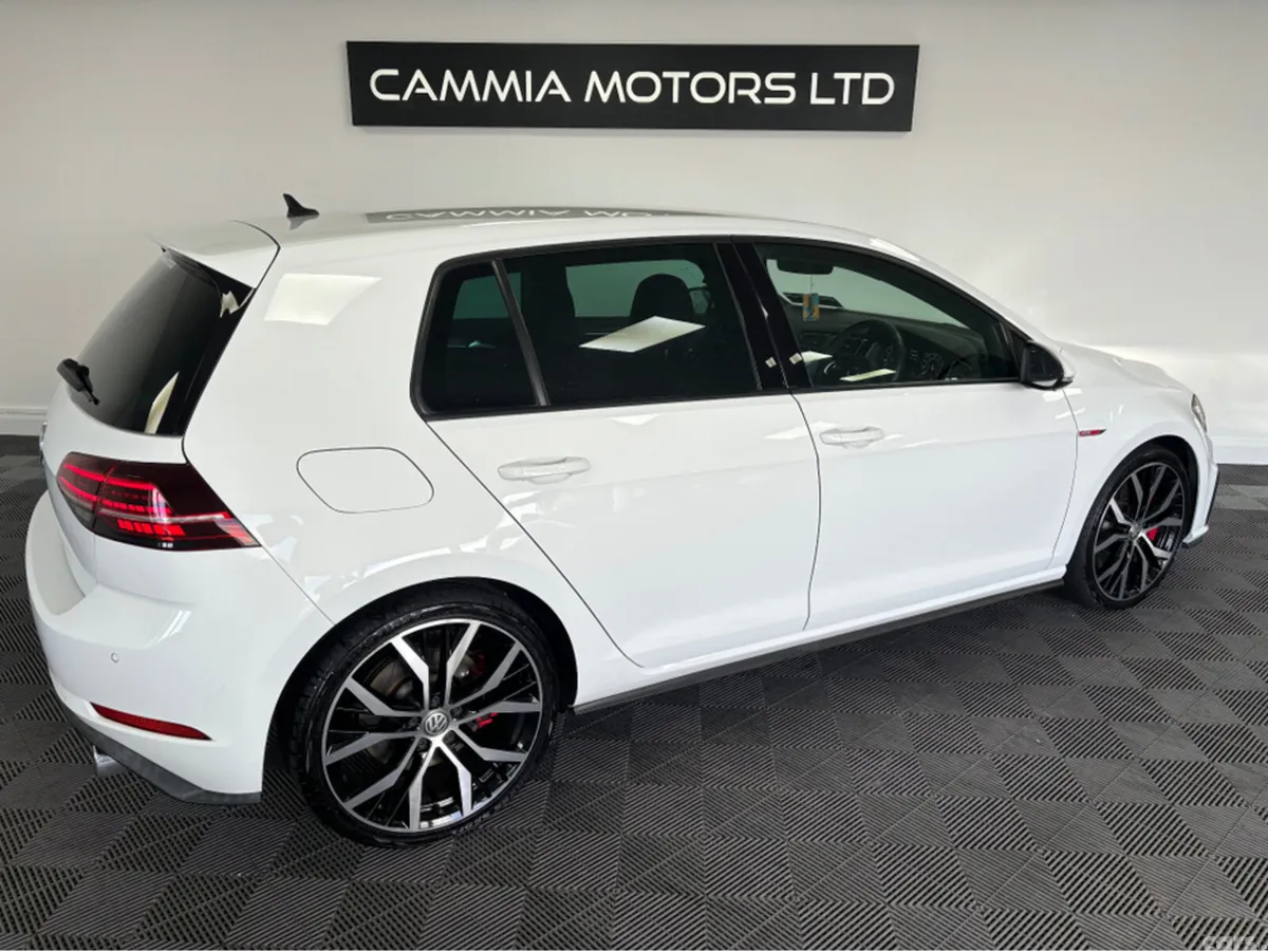 Volkswagen Golf Hatchback, Petrol, 2019, White
