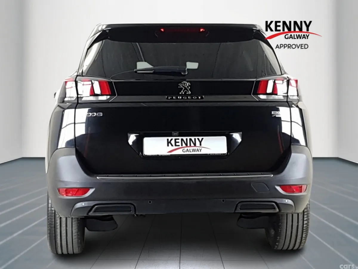 Peugeot 5008 MPV, Diesel, 2024, Black