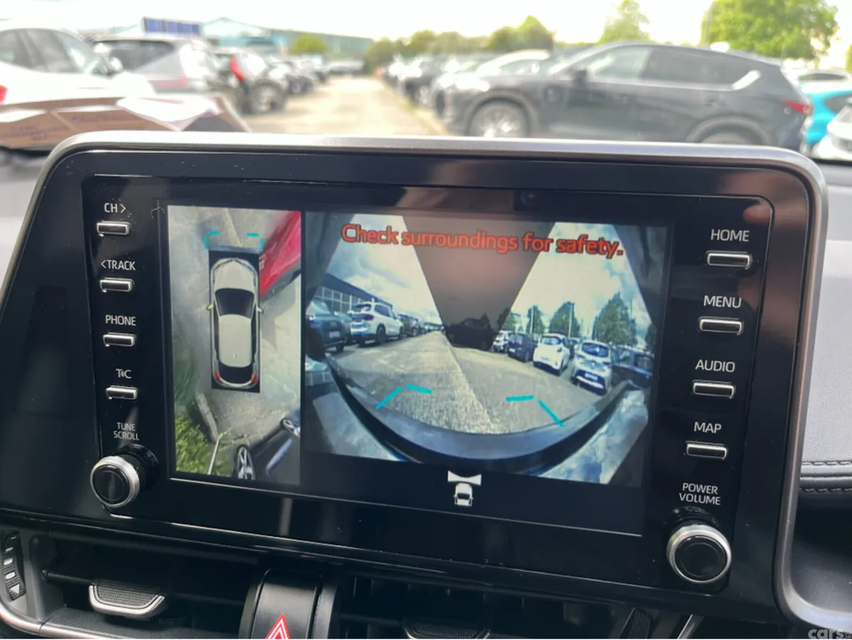 Toyota C-HR SUV, Petrol Hybrid, 2020, Red