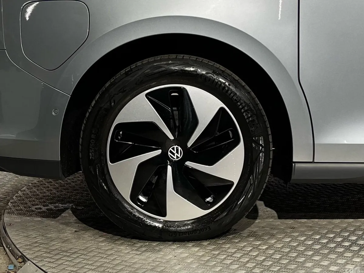 Volkswagen ID.Buzz Estate, Electric, 2024, Grey