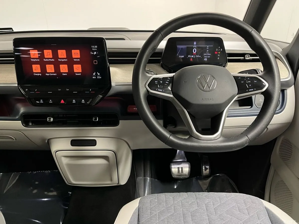 Volkswagen ID.Buzz Estate, Electric, 2024, Grey