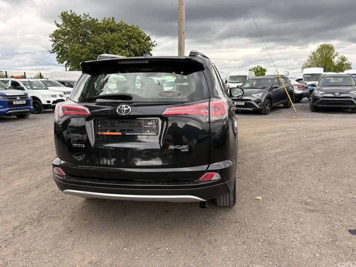 Toyota RAV4 SUV, Diesel, 2016, Black