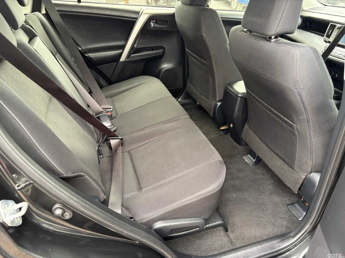Toyota RAV4 SUV, Diesel, 2016, Black