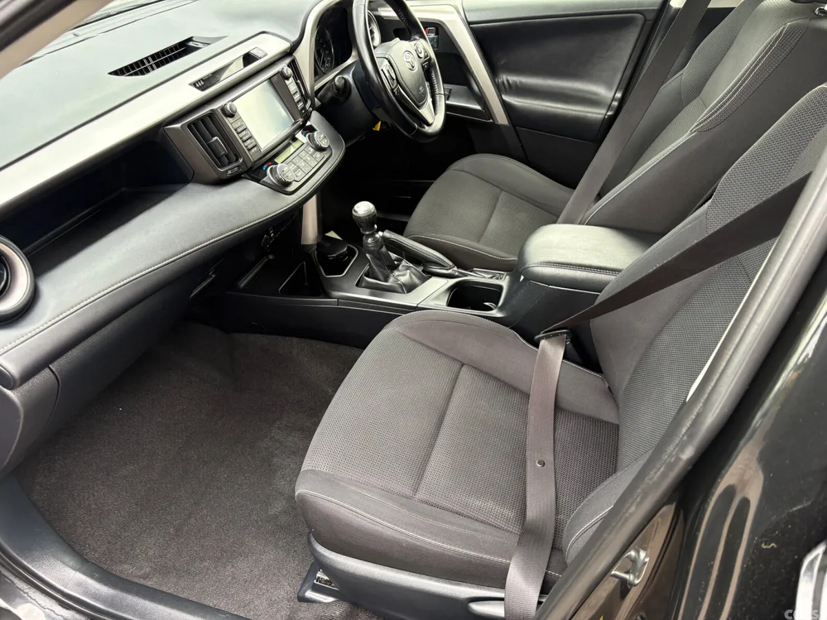 Toyota RAV4 SUV, Diesel, 2016, Black