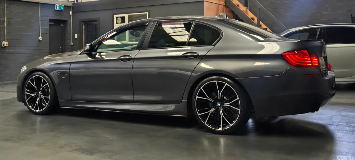 BMW 5-Series Saloon, Diesel, 2016, Grey