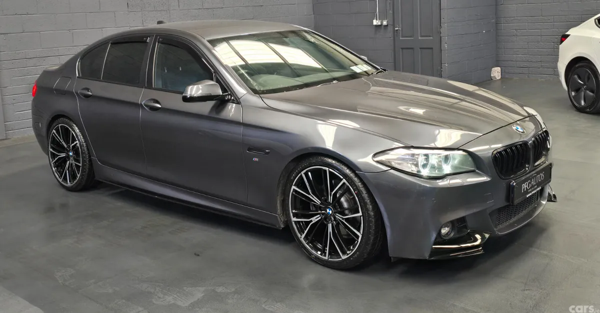 BMW 5-Series Saloon, Diesel, 2016, Grey