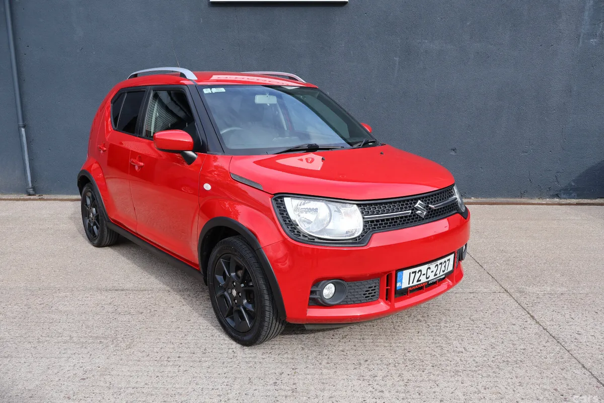 Suzuki Ignis Hatchback, Petrol, 2017, Red