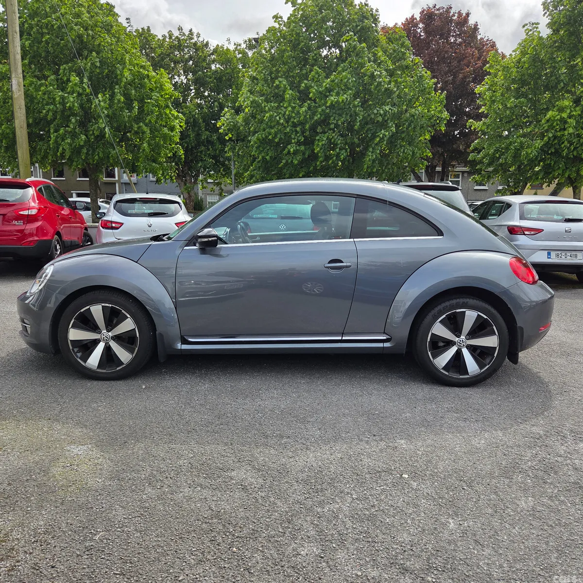Volkswagen Beetle Hatchback, Diesel, 2014, Grey