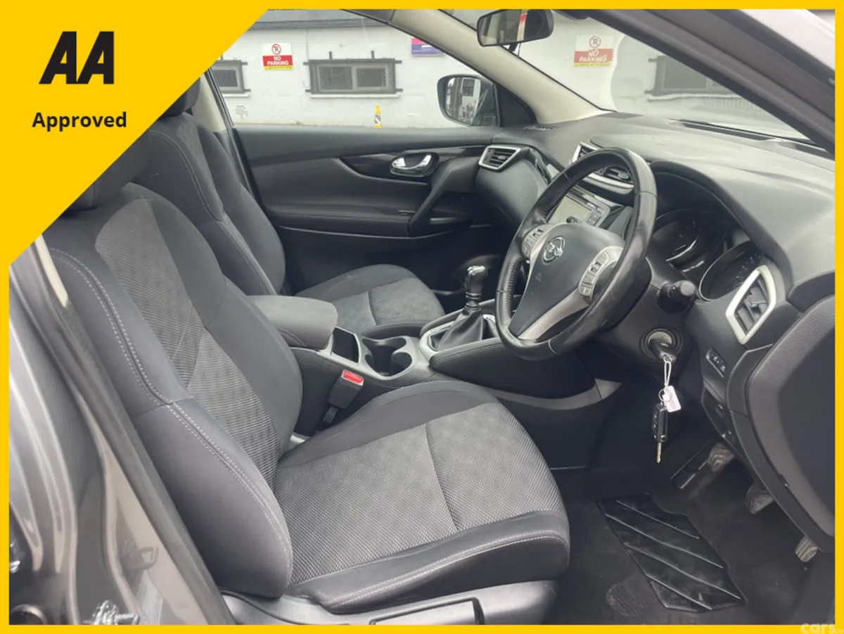 Nissan Qashqai MPV, Diesel, 2016, Grey