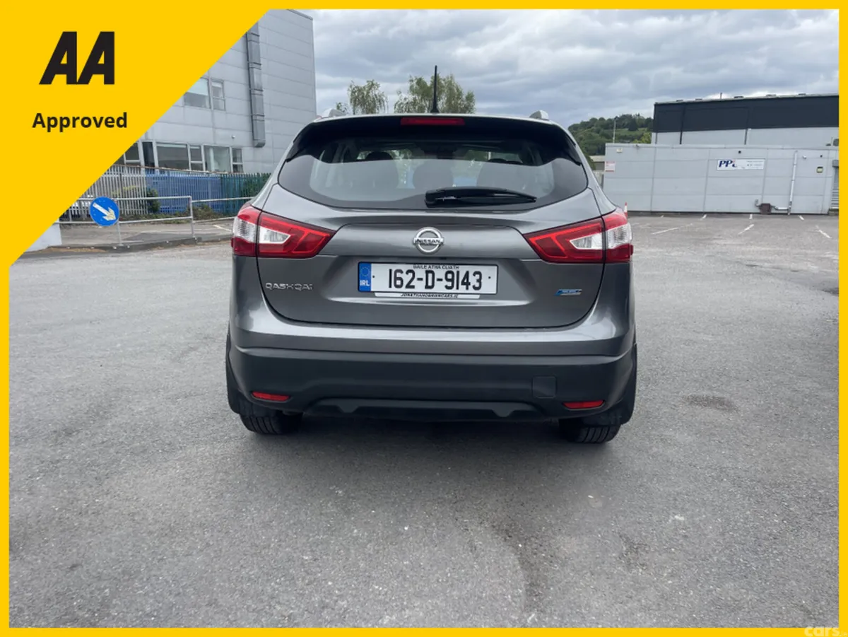 Nissan Qashqai MPV, Diesel, 2016, Grey