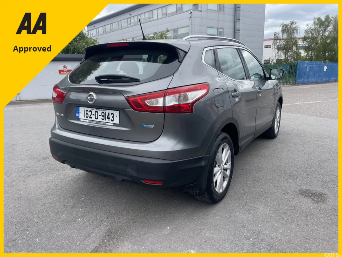 Nissan Qashqai MPV, Diesel, 2016, Grey