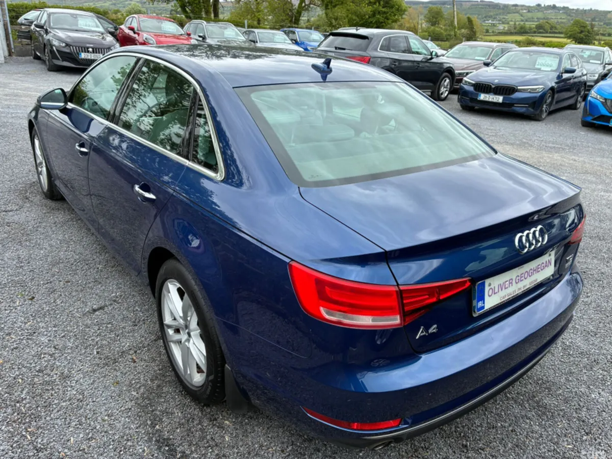 Audi A4 Saloon, Diesel, 2017, Blue