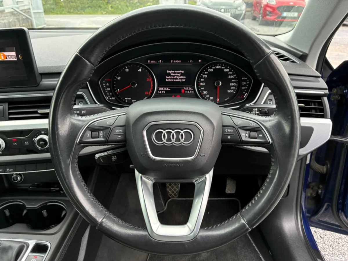 Audi A4 Saloon, Diesel, 2017, Blue