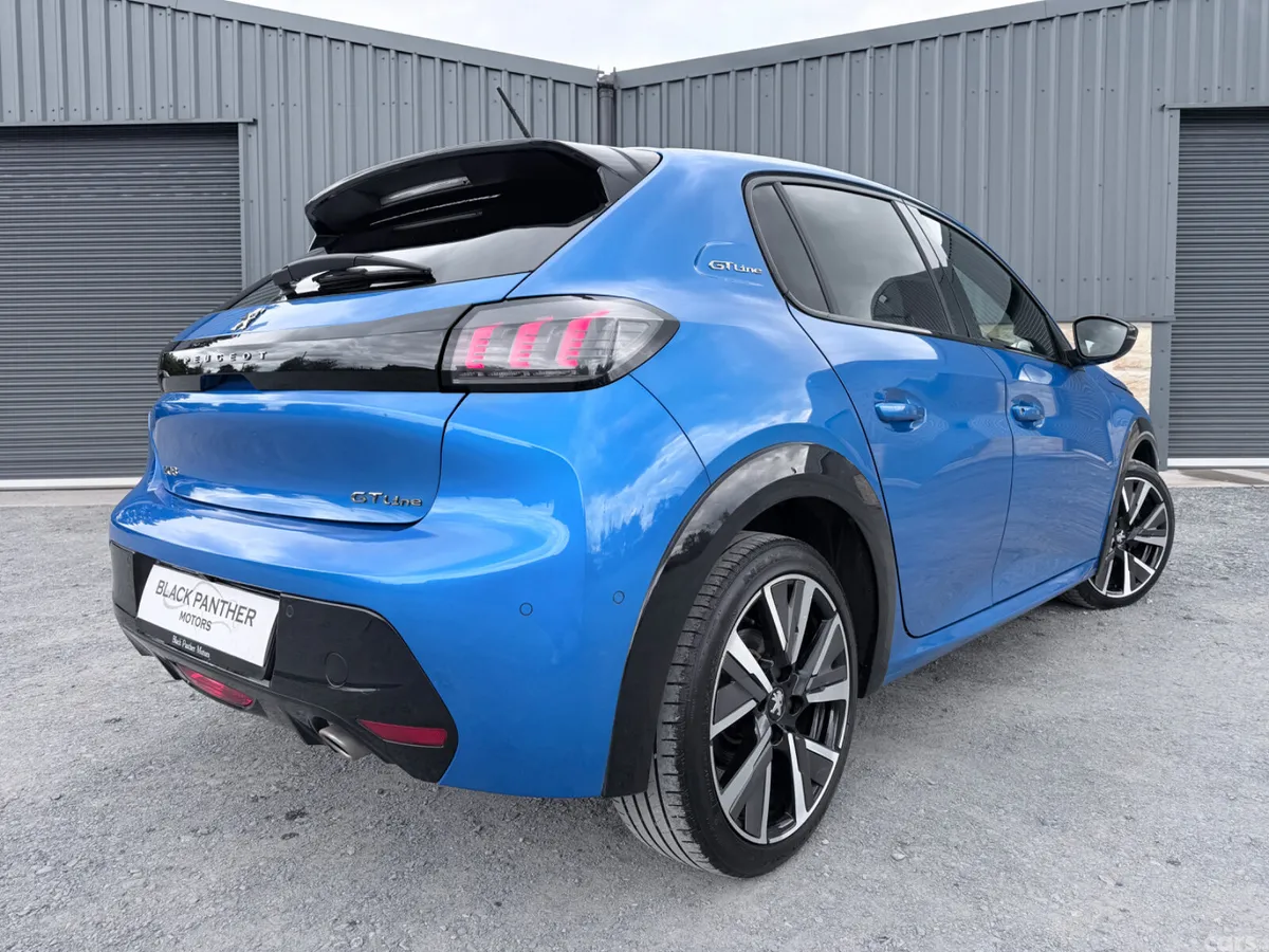 Peugeot 208 Hatchback, Petrol, 2021, Blue
