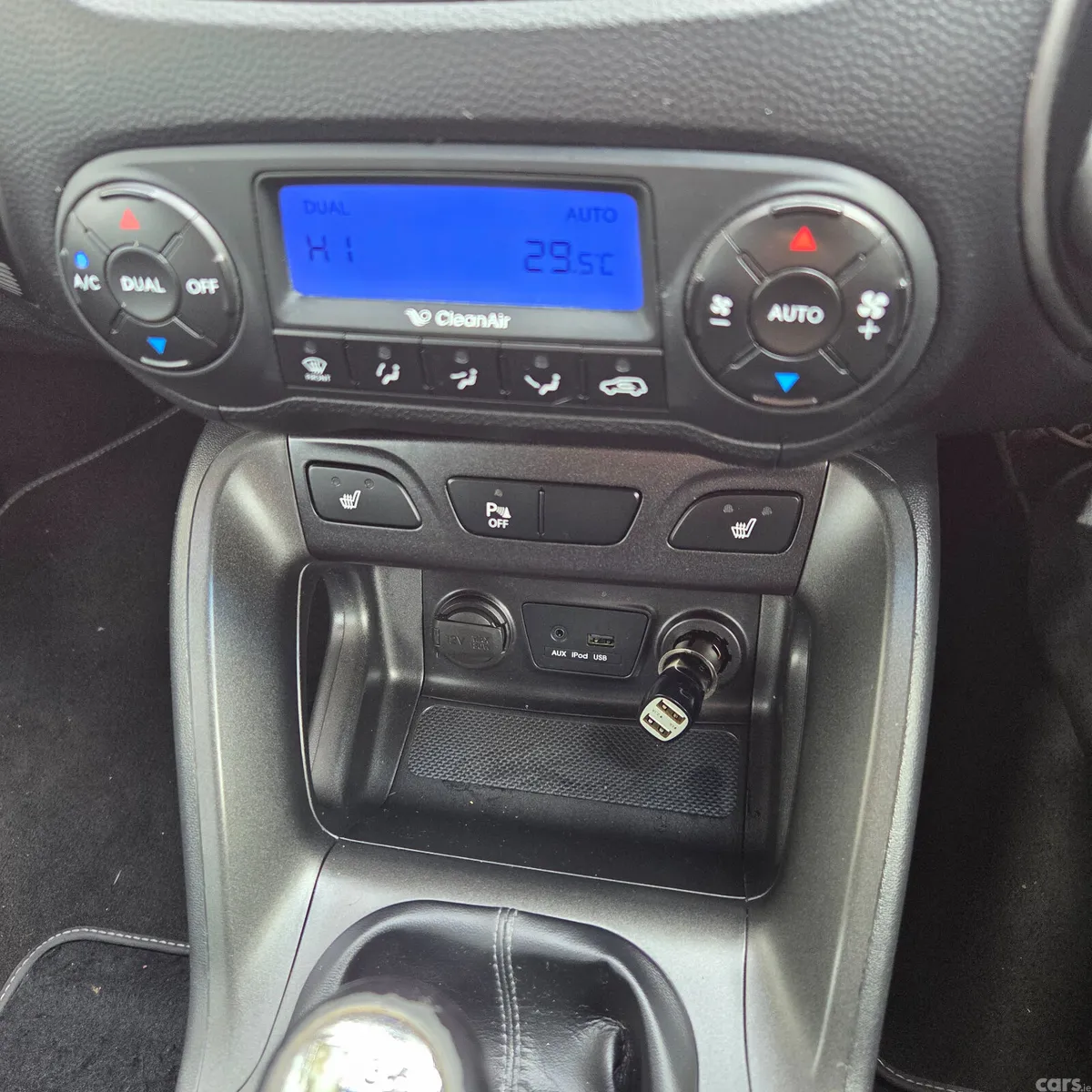 Hyundai ix35 SUV, Diesel, 2014, Red