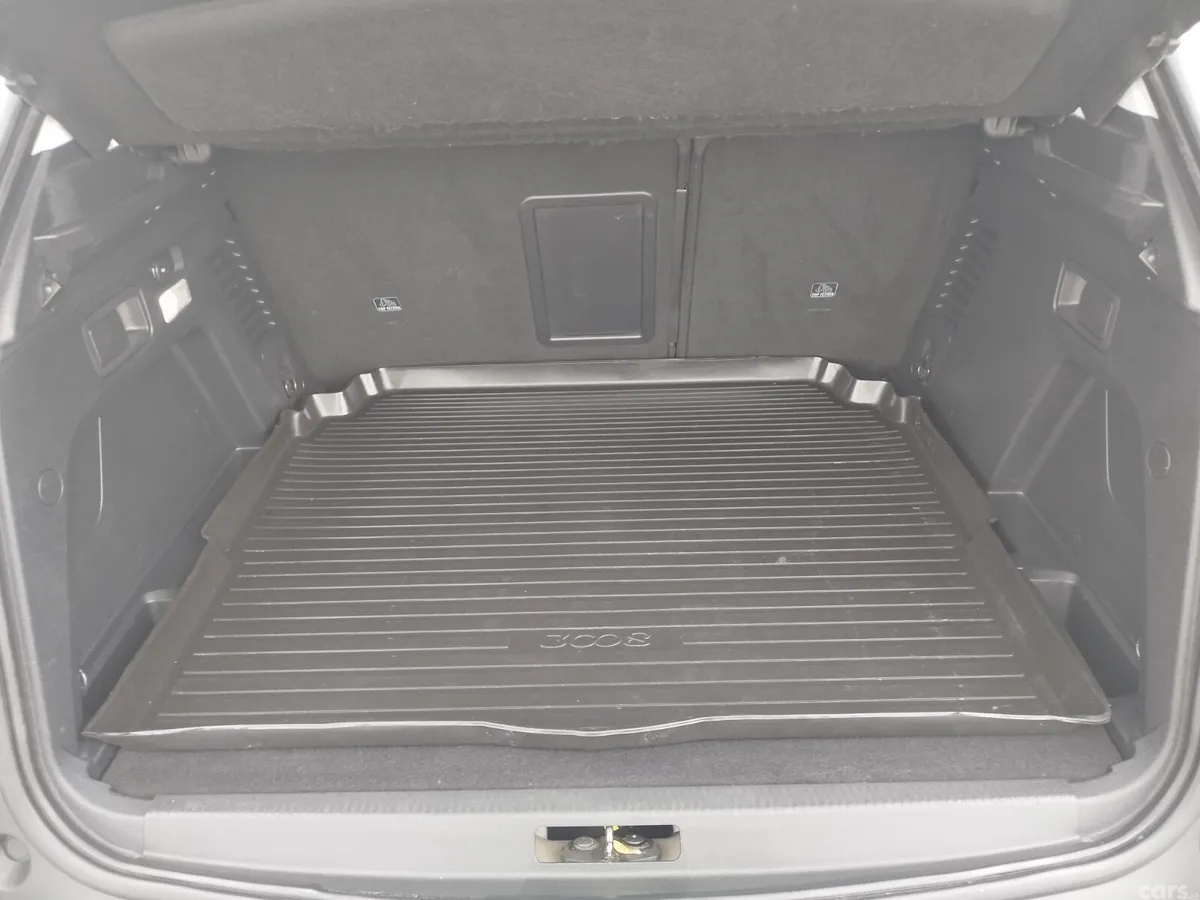 Peugeot 3008 SUV, Diesel, 2017, Grey